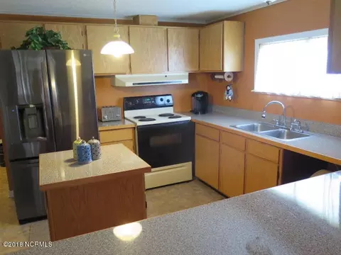 694 Murphy Rd, Clinton, NC 28328 photo 11