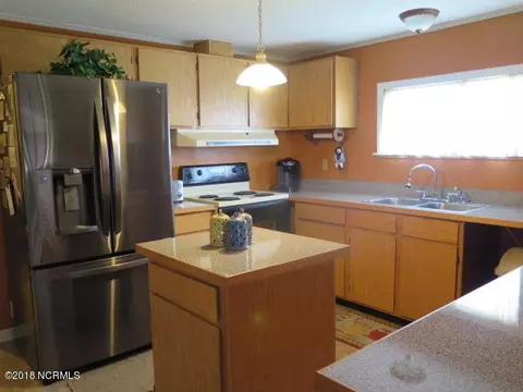 694 Murphy Rd, Clinton, NC 28328 photo 12