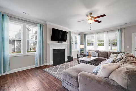 231 E Conolly Ct, Hampstead, NC 28443 photo 9