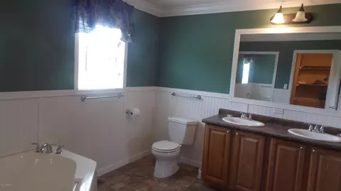 1072 Mill Field Rd, Bath, NC 27808 photo 9