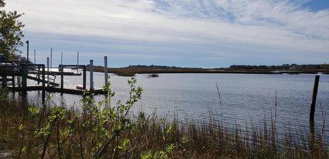 304 Olde Point Loop, Hampstead, NC 28443 photo 1