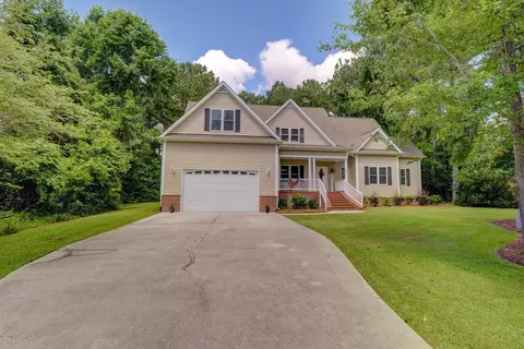 103 W High Bluff Dr, Hampstead, NC 28443 photo 1