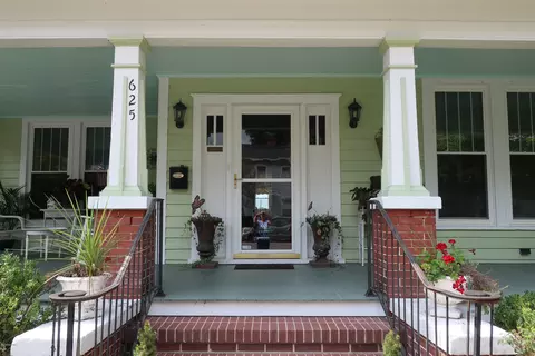 625 E Main St, Washington, NC 27889 photo 4