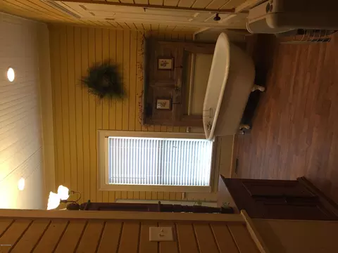 204 W Main St, Pine Level, NC 27568 photo 18