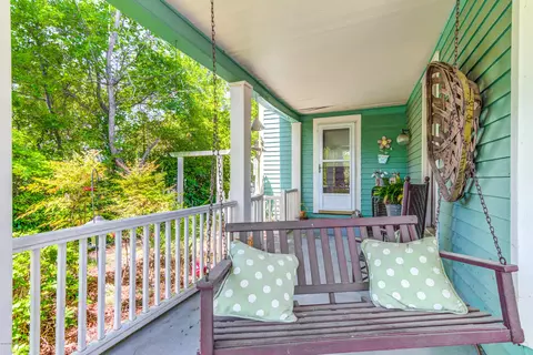 204 W Main St, Pine Level, NC 27568 photo 4