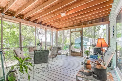 204 W Main St, Pine Level, NC 27568 photo 16