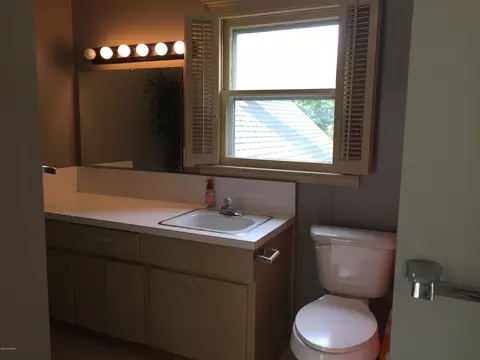 204 W Main St, Pine Level, NC 27568 photo 35