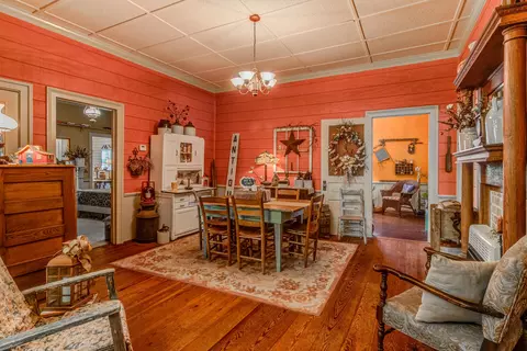 204 W Main St, Pine Level, NC 27568 photo 8