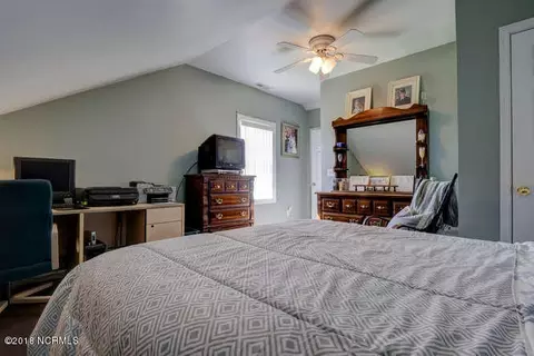 107 Friendly Ln, Hampstead, NC 28443 photo 23