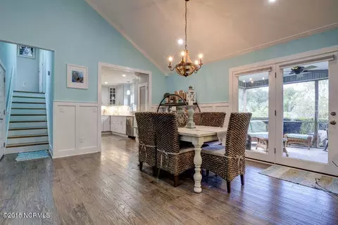 107 Friendly Ln, Hampstead, NC 28443 photo 10
