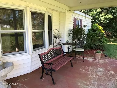 1323 Taylor Rd, Chocowinity, NC 27817 photo 9