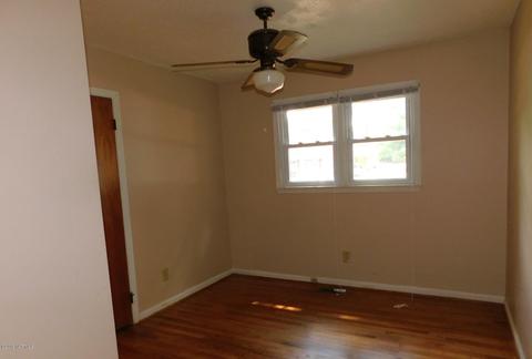 614 E Philips St, Tarboro, NC 27886 photo 7