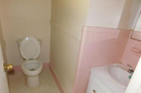 614 E Philips St, Tarboro, NC 27886 photo 10