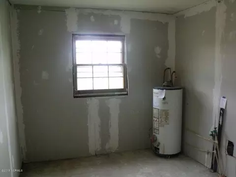 407 School Rd, Windsor, NC 27983 photo 9