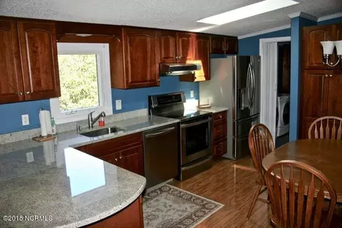 124 Windridge Rd, Hampstead, NC 28443 photo 11
