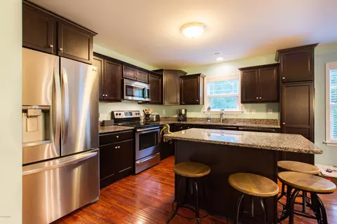 110 Twelve Pointer Rd, Hampstead, NC 28443 photo 12