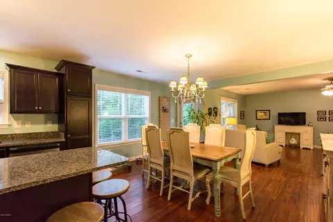 110 Twelve Pointer Rd, Hampstead, NC 28443 photo 14