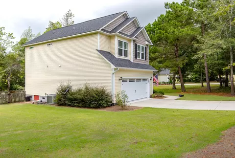110 Twelve Pointer Rd, Hampstead, NC 28443 photo 3