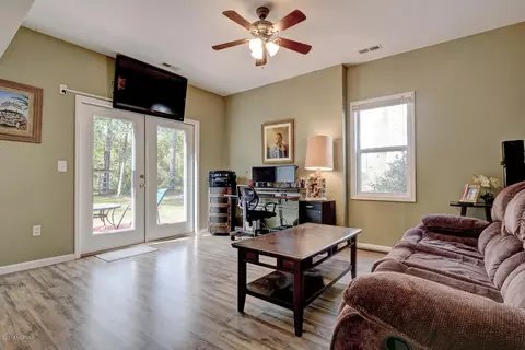 662 Shepards Rd, Hampstead, NC 28443 photo 13
