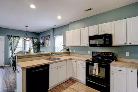 662 Shepards Rd, Hampstead, NC 28443 photo 10