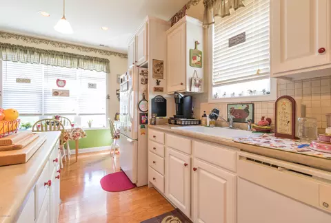 134 Azalea Dr, Hampstead, NC 28443 photo 8
