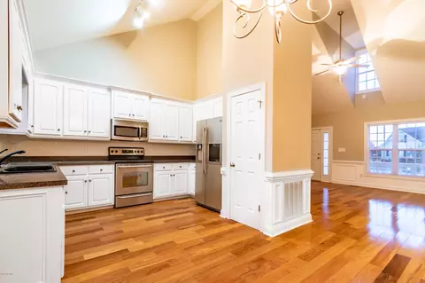 2017 Cherrytree Ln, Winterville, NC 28590 photo 7