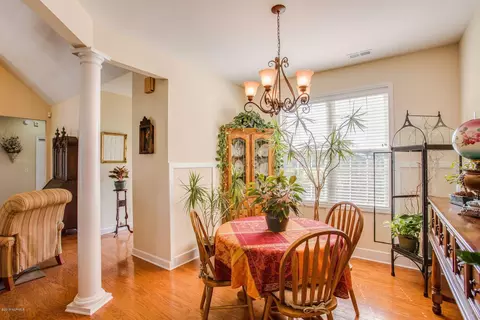 105 Long Leaf Dr, Hampstead, NC 28443 photo 12