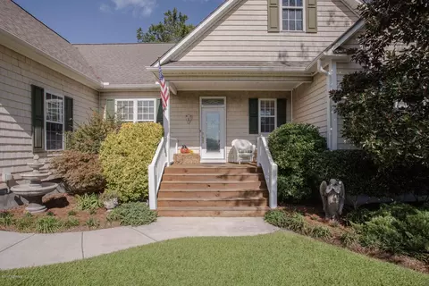 105 Long Leaf Dr, Hampstead, NC 28443 photo 2