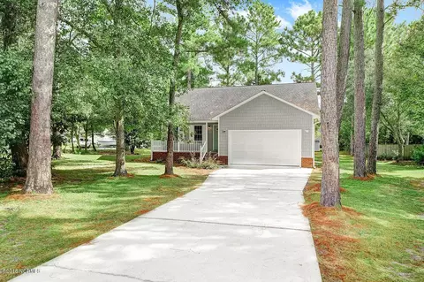 347 Sloop Point Rd, Hampstead, NC 28443 photo 3