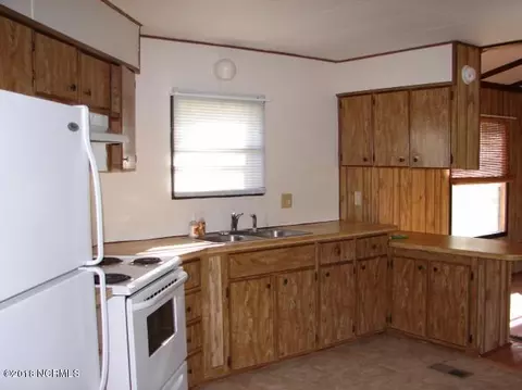 111 Quail Point Dr, Hubert, NC 28539 photo 7