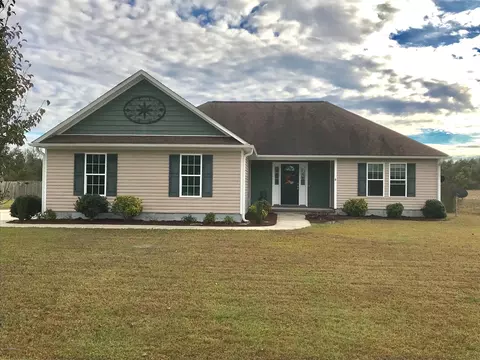295 Richlands Loop Rd, Richlands, NC 28574 photo 1