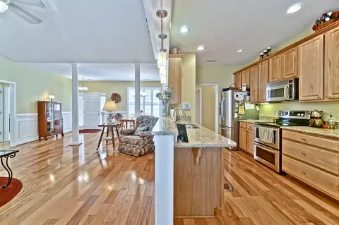 710 E Pipers Gln, Shallotte, NC 28470 photo 10
