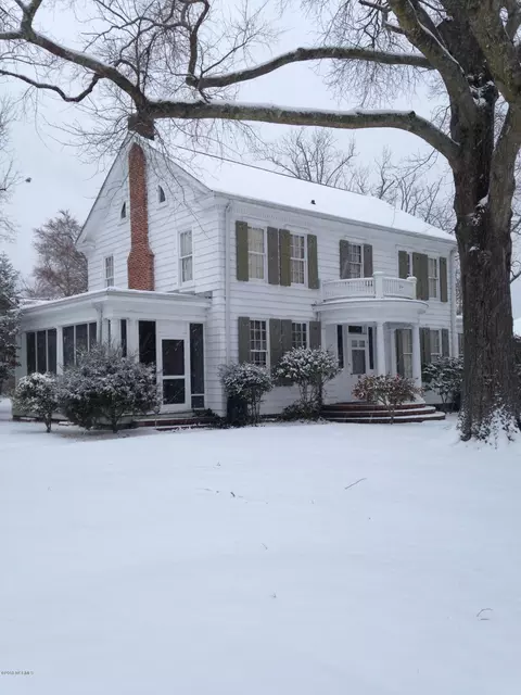 200 E Main St, Williamston, NC 27892 photo 7