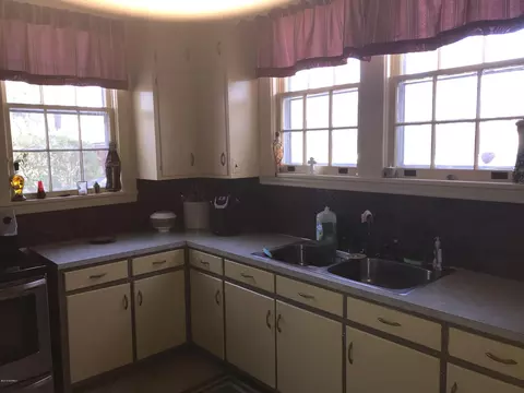 200 E Main St, Williamston, NC 27892 photo 28