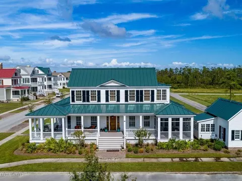 290 E Harborside Rd, Oriental, NC 28571 photo 1
