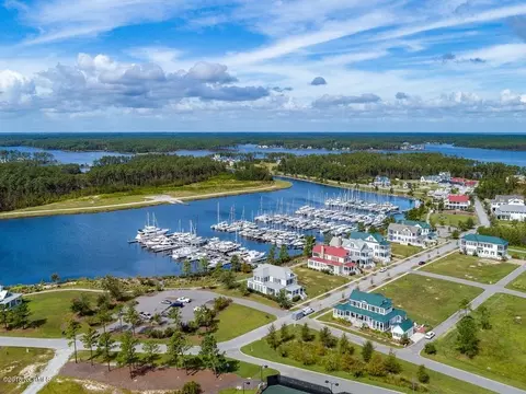 290 E Harborside Rd, Oriental, NC 28571 photo 36