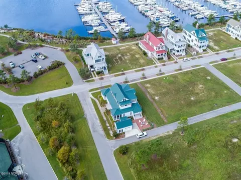 290 E Harborside Rd, Oriental, NC 28571 photo 33