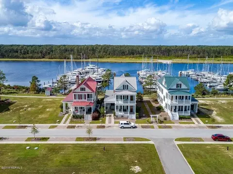 290 E Harborside Rd, Oriental, NC 28571 photo 34