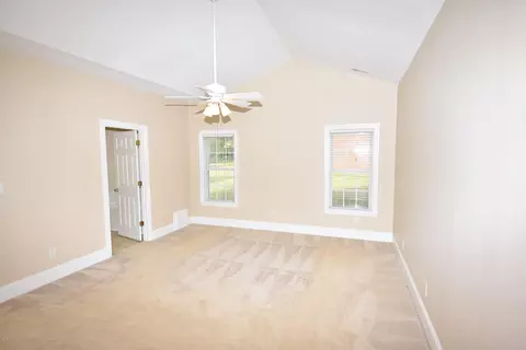 103 Pinecrest Ct, Washington, NC 27889 photo 13
