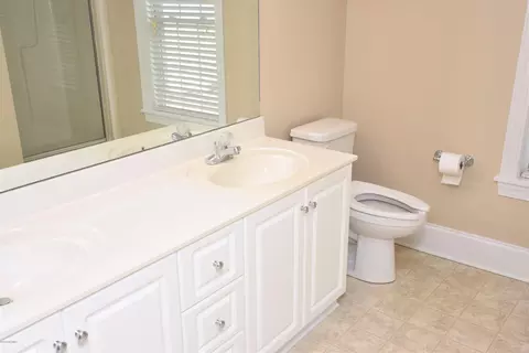 103 Pinecrest Ct, Washington, NC 27889 photo 15
