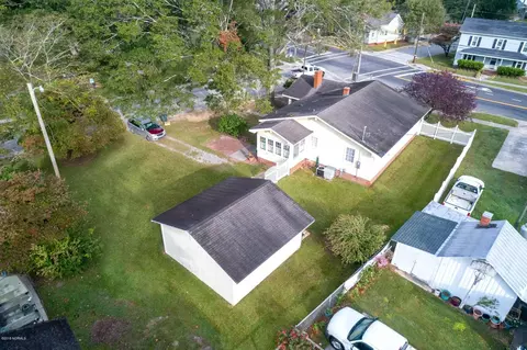 424 E 3rd St, Ayden, NC 28513 photo 10
