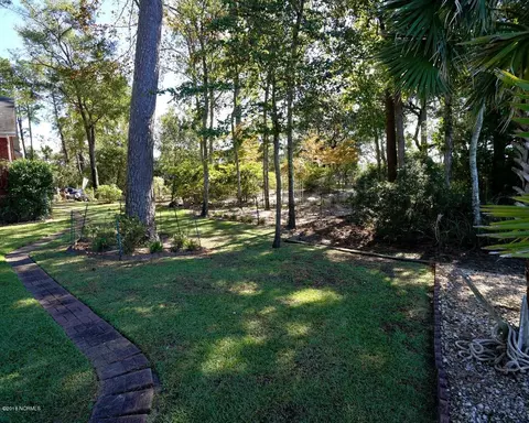 1906 Harbourside Dr, New Bern, NC 28560 photo 27