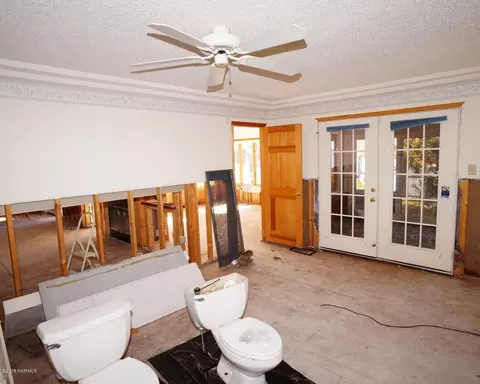 1906 Harbourside Dr, New Bern, NC 28560 photo 16