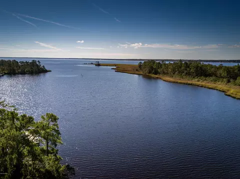 1906 Harbourside Dr, New Bern, NC 28560 photo 42
