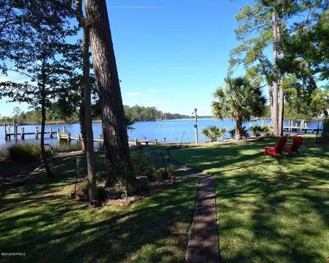 1906 Harbourside Dr, New Bern, NC 28560 photo 31