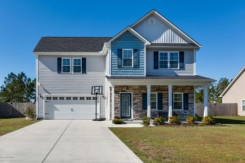 255 E Ivybridge Dr, Hubert, NC 28539 photo 1