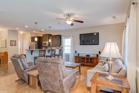 255 E Ivybridge Dr, Hubert, NC 28539 photo 5