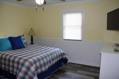 433 37th St, Sunset Beach, NC 28468 photo 6
