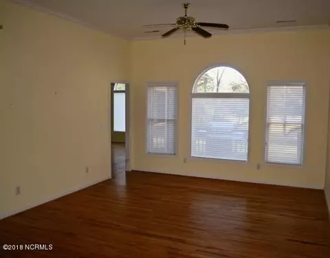 800 Cordgrass Rd, Hampstead, NC 28443 photo 4