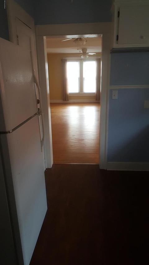 379 E Main St, Belhaven, NC 27810 photo 8